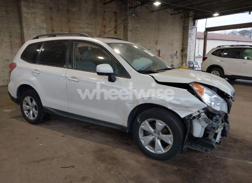 2014 Subaru Forester 2.5I PREMIUM (VIN JF2SJAEC9EH439173) main photo