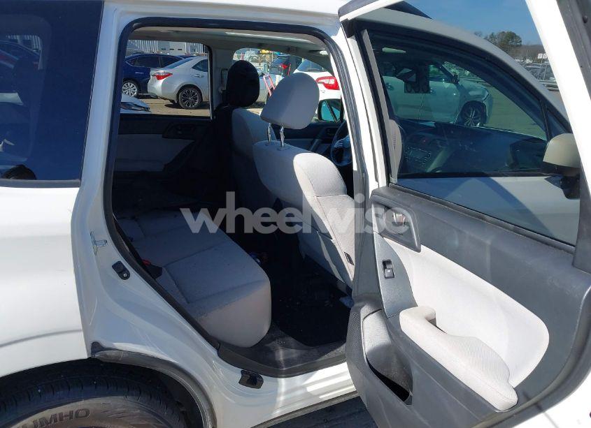 Photo 8 of 2014 Subaru Forester 2.5I PREMIUM (VIN JF2SJAEC9EH493069)