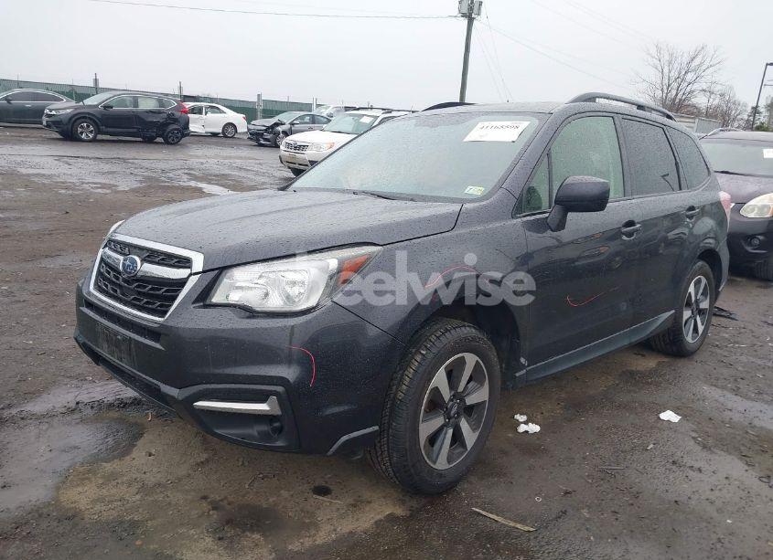 Photo 2 of 2017 Subaru Forester 2.5I PREMIUM (VIN JF2SJAEC9HG505912)