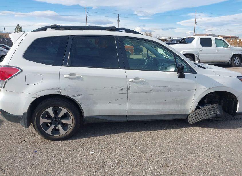 Photo 13 of 2017 Subaru Forester 2.5I PREMIUM (VIN JF2SJAEC9HH477605)