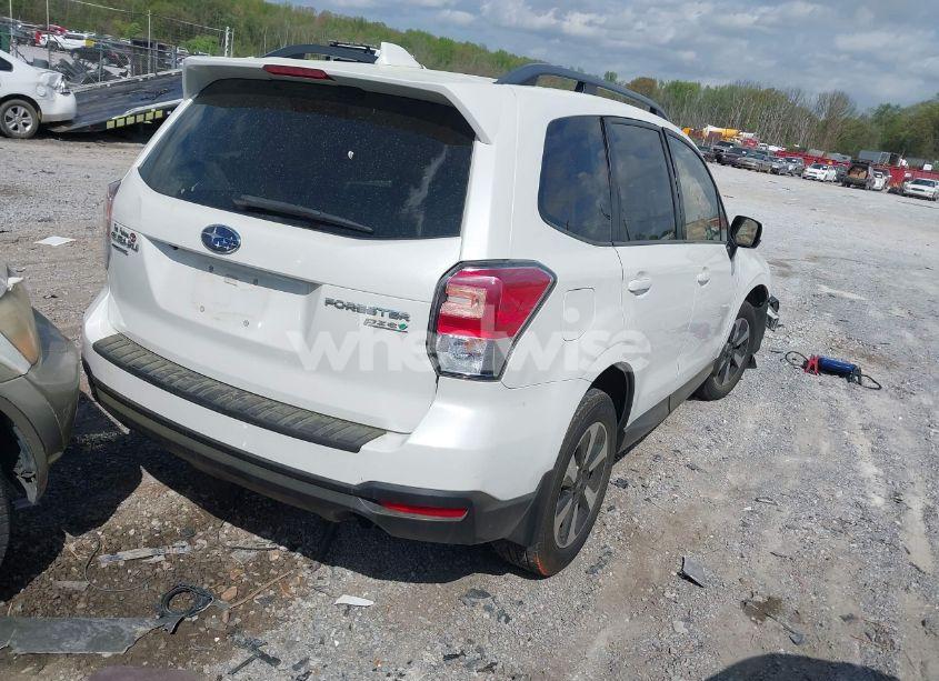 Photo 4 of 2017 Subaru Forester 2.5I PREMIUM (VIN JF2SJAEC9HH482366)