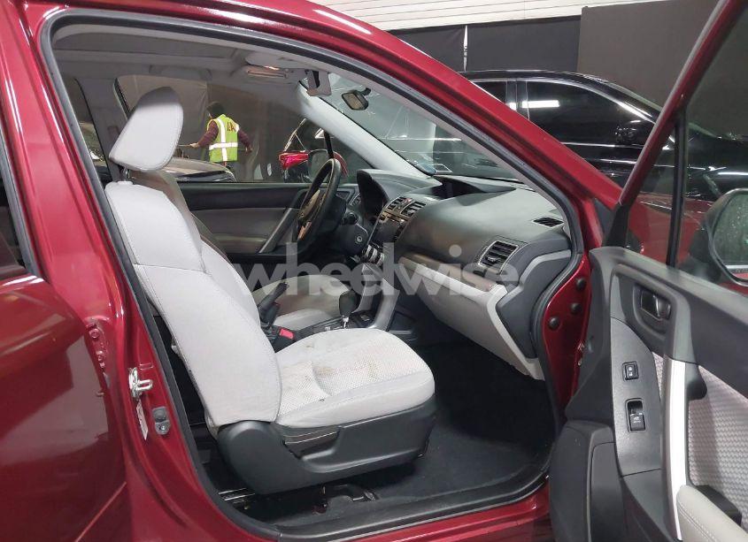 Photo 5 of 2018 Subaru Forester 2.5I PREMIUM (VIN JF2SJAEC9JH524752)