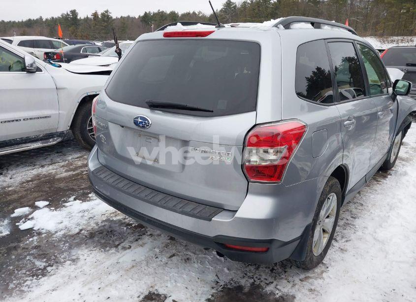 Photo 4 of 2014 Subaru Forester 2.5I PREMIUM (VIN JF2SJAECXEH470397)