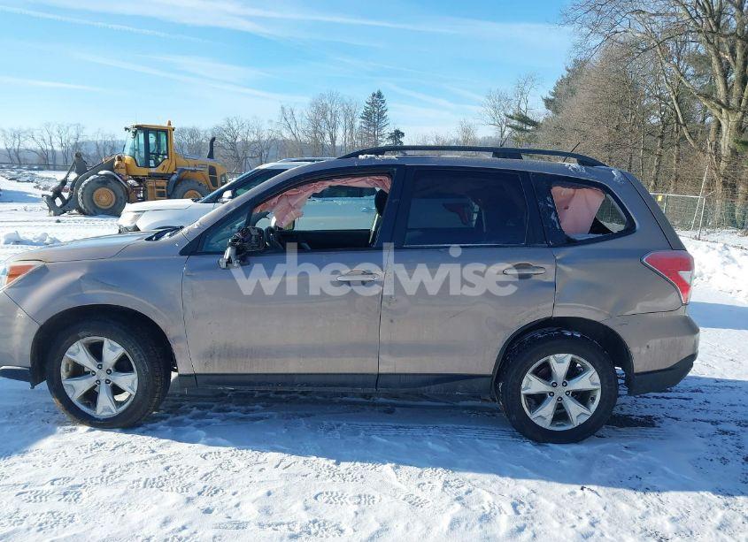 Photo 13 of 2014 Subaru Forester 2.5I PREMIUM (VIN JF2SJAECXEH501549)