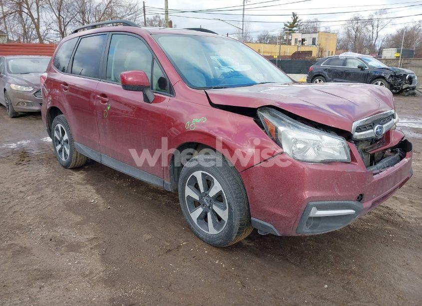 2017 Subaru Forester 2.5I PREMIUM (VIN JF2SJAECXHH492453) main photo