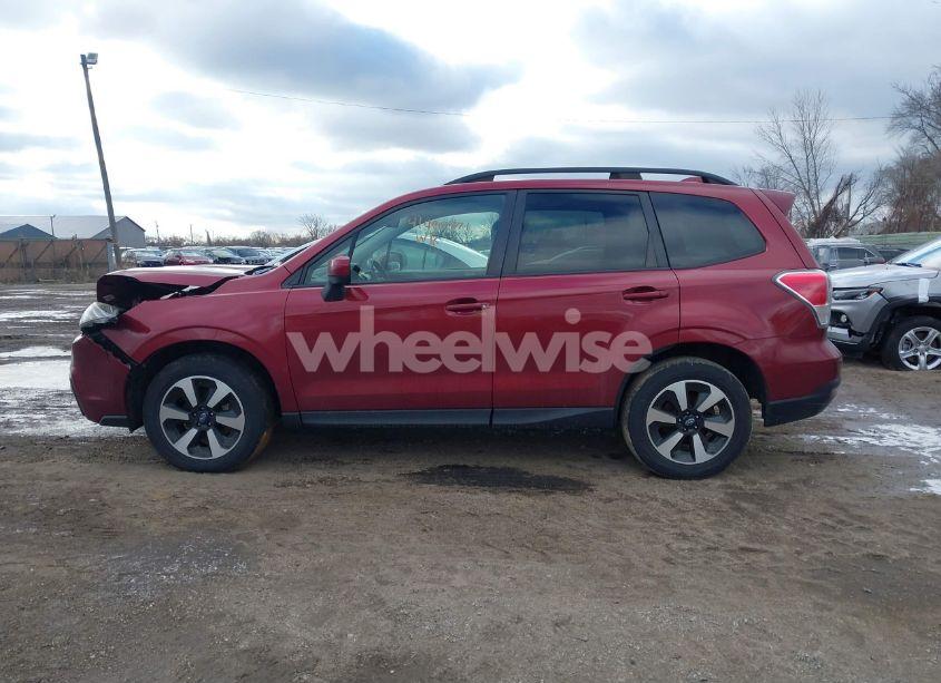 Photo 14 of 2017 Subaru Forester 2.5I PREMIUM (VIN JF2SJAECXHH492453)