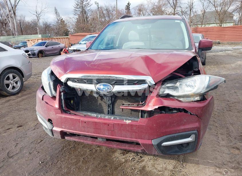 Photo 6 of 2017 Subaru Forester 2.5I PREMIUM (VIN JF2SJAECXHH492453)