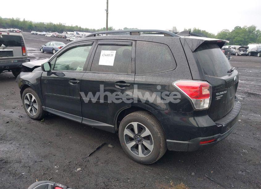 Photo 3 of 2017 Subaru Forester 2.5I PREMIUM (VIN JF2SJAECXHH519862)