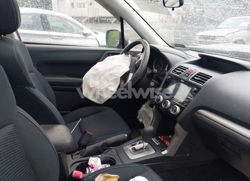 Photo 5 of 2017 Subaru Forester 2.5I PREMIUM (VIN JF2SJAECXHH519862)