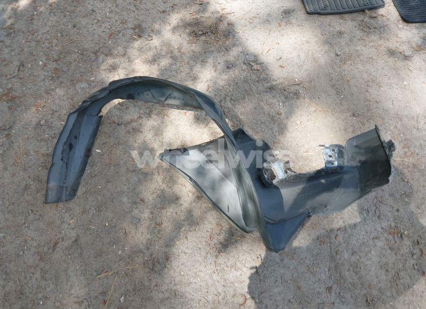 Photo 12 of 2018 Subaru Forester 2.5I PREMIUM (VIN JF2SJAECXJH418388)