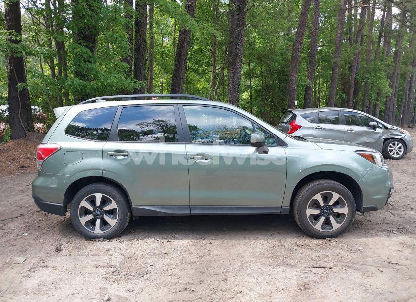 Photo 14 of 2018 Subaru Forester 2.5I PREMIUM (VIN JF2SJAECXJH418388)