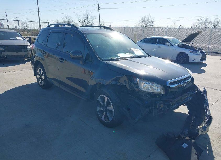 2018 Subaru Forester 2.5I PREMIUM (VIN JF2SJAECXJH446420) main photo