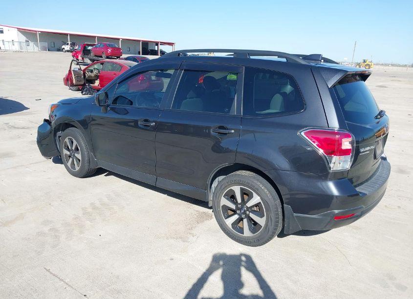Photo 3 of 2018 Subaru Forester 2.5I PREMIUM (VIN JF2SJAECXJH446420)