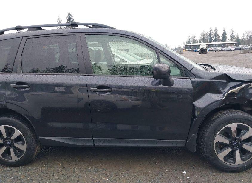 Photo 13 of 2018 Subaru Forester 2.5I PREMIUM (VIN JF2SJAECXJH510522)