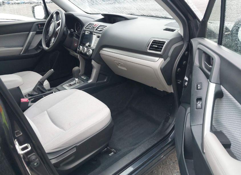 Photo 5 of 2018 Subaru Forester 2.5I PREMIUM (VIN JF2SJAECXJH510522)