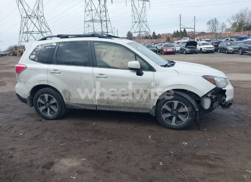 Photo 14 of 2018 Subaru Forester 2.5I PREMIUM (VIN JF2SJAECXJH529006)