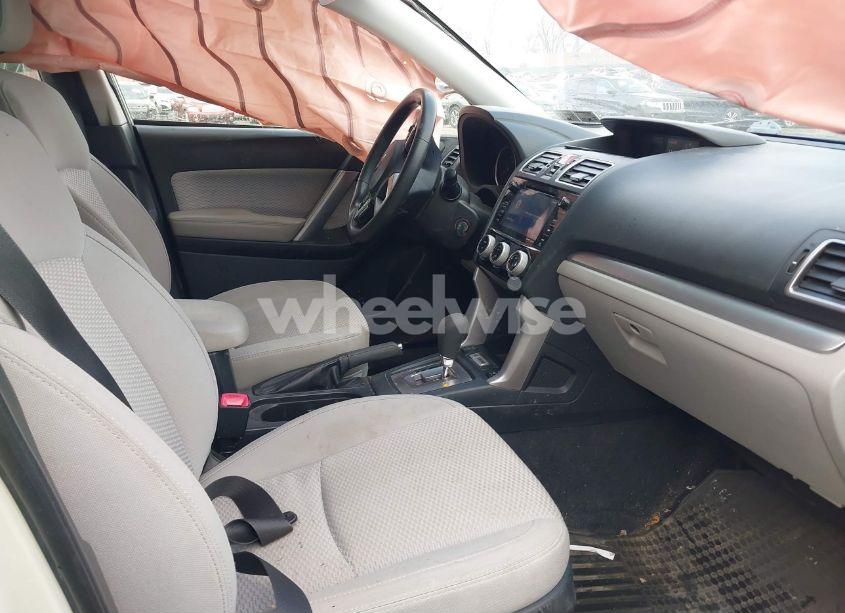 Photo 5 of 2018 Subaru Forester 2.5I PREMIUM (VIN JF2SJAECXJH529006)