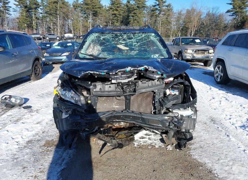 Photo 6 of 2018 Subaru Forester 2.5I PREMIUM (VIN JF2SJAECXJH581915)