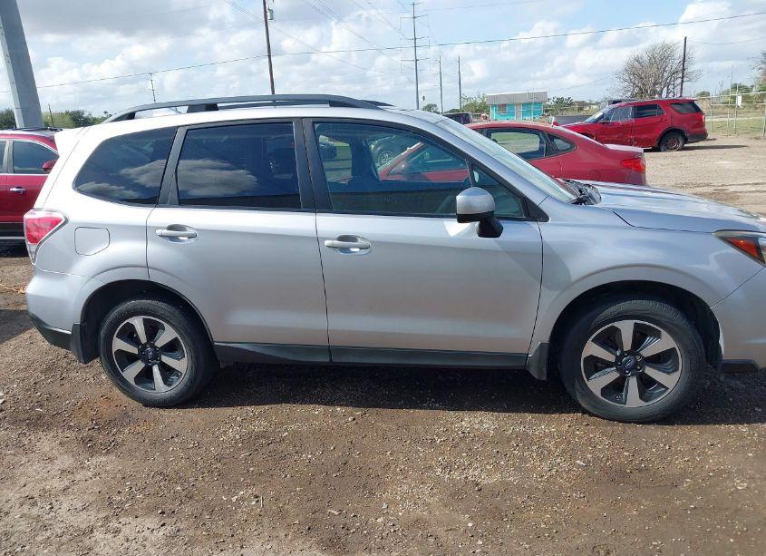 Photo 13 of 2018 Subaru Forester 2.5I PREMIUM (VIN JF2SJAECXJH588900)