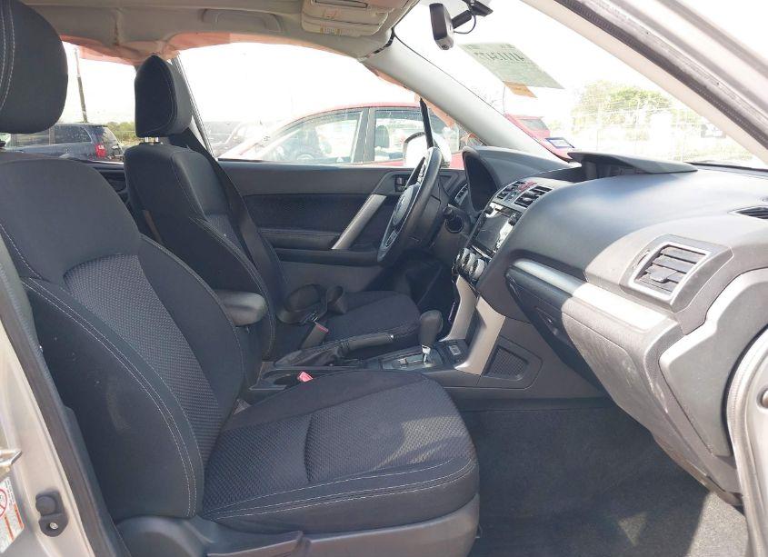 Photo 5 of 2018 Subaru Forester 2.5I PREMIUM (VIN JF2SJAECXJH588900)