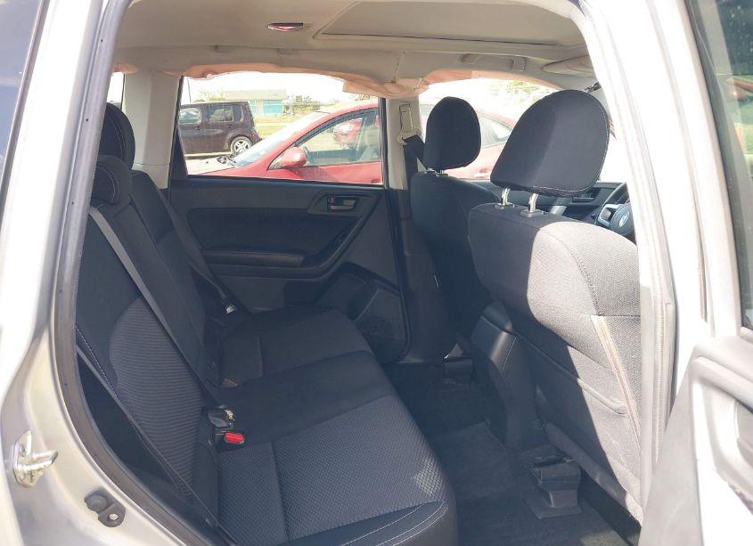 Photo 8 of 2018 Subaru Forester 2.5I PREMIUM (VIN JF2SJAECXJH588900)