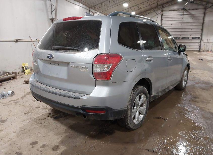 Photo 4 of 2016 Subaru Forester 2.5I PREMIUM (VIN JF2SJAFC0GH551877)