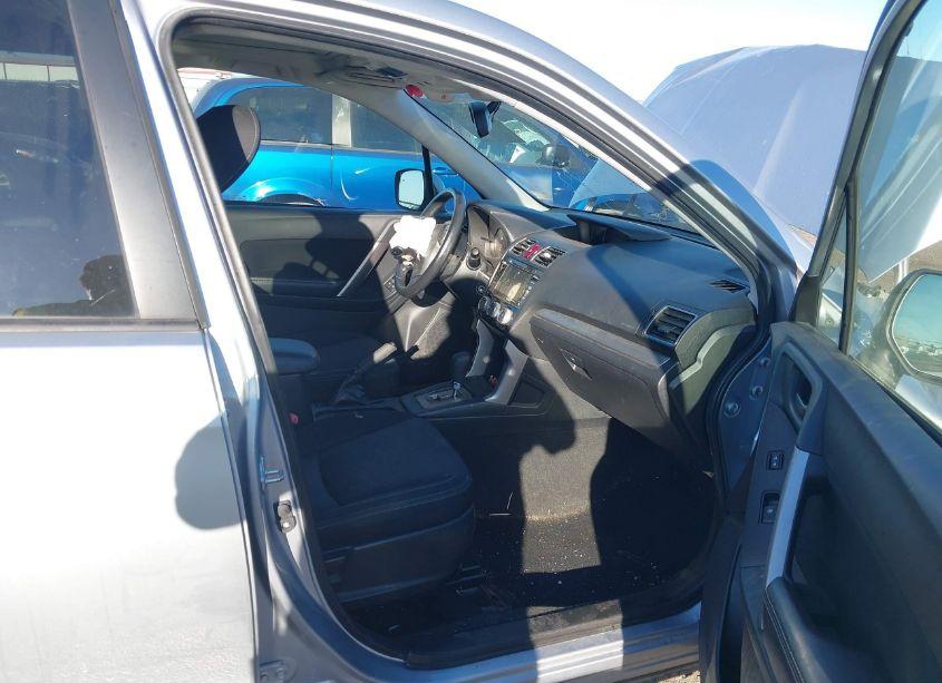 Photo 5 of 2016 Subaru Forester 2.5I PREMIUM (VIN JF2SJAFC1GH452629)
