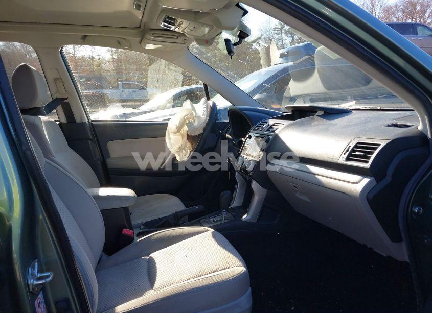 Photo 5 of 2016 Subaru Forester 2.5I PREMIUM (VIN JF2SJAFC4GH534497)