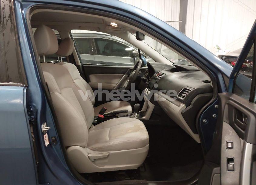 Photo 5 of 2016 Subaru Forester 2.5I PREMIUM (VIN JF2SJAFC5GH493541)