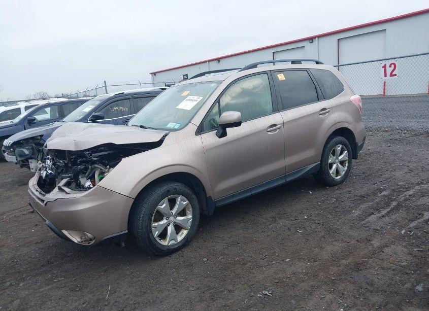 Photo 2 of 2016 Subaru Forester 2.5I PREMIUM (VIN JF2SJAFC6GH433851)