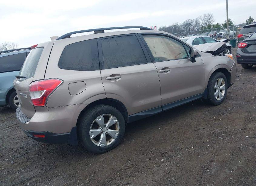 Photo 4 of 2016 Subaru Forester 2.5I PREMIUM (VIN JF2SJAFC6GH433851)