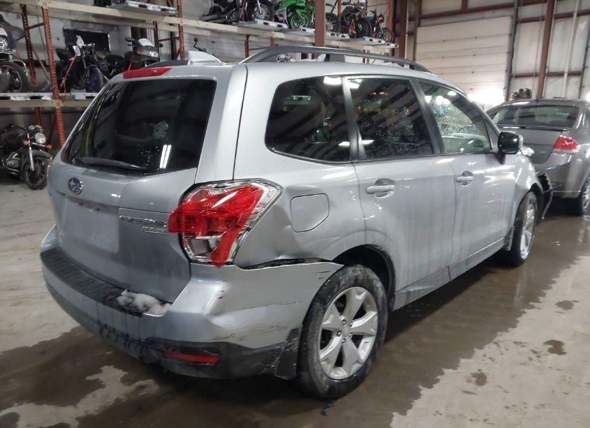 Photo 4 of 2016 Subaru Forester 2.5I PREMIUM (VIN JF2SJAFC7GH559846)