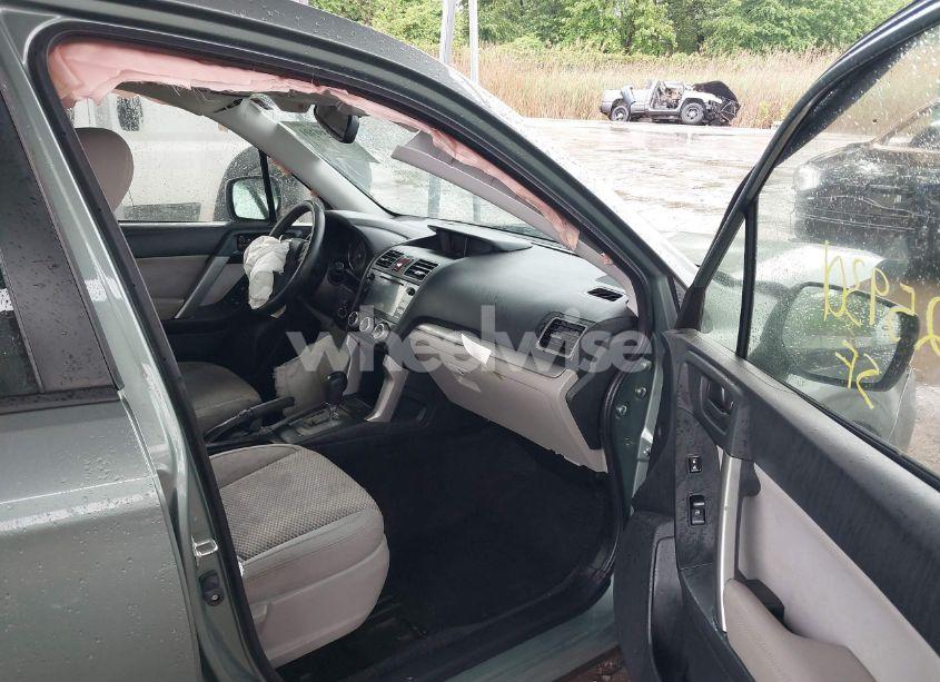 Photo 5 of 2016 Subaru Forester 2.5I PREMIUM (VIN JF2SJAFC7GH560043)