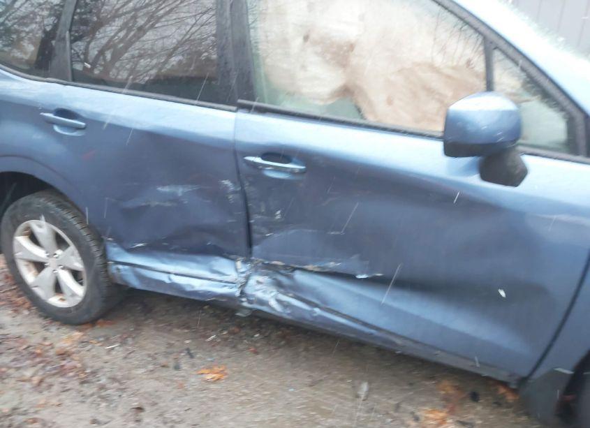 Photo 6 of 2016 Subaru Forester 2.5I PREMIUM (VIN JF2SJAFC9GH421466)