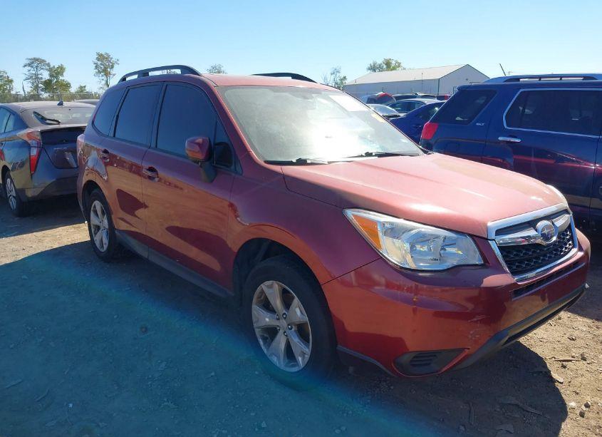 2015 Subaru Forester 2.5I PREMIUM (VIN JF2SJAFCXFH832132) main photo