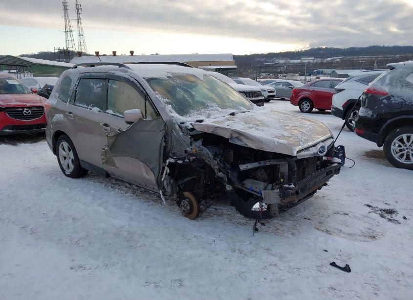 2015 Subaru Forester 2.5I PREMIUM (VIN JF2SJAGC0FH434992) main photo