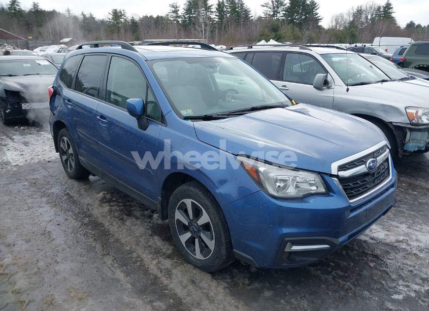 2017 Subaru Forester 2.5I PREMIUM (VIN JF2SJAGC0HH422487) main photo