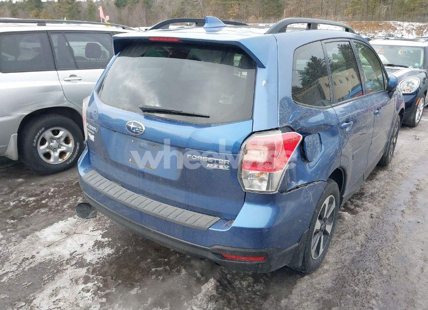 Photo 4 of 2017 Subaru Forester 2.5I PREMIUM (VIN JF2SJAGC0HH422487)