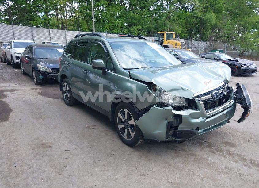 2017 Subaru Forester 2.5I PREMIUM (VIN JF2SJAGC0HH527241) main photo