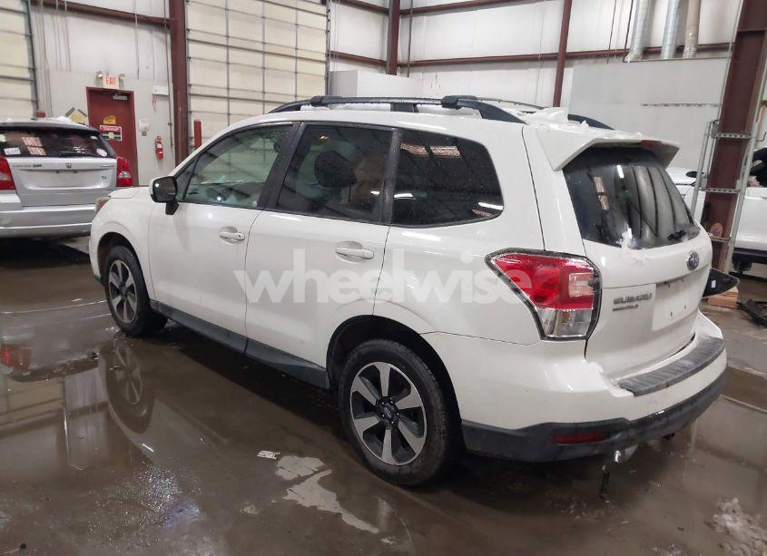 Photo 3 of 2017 Subaru Forester 2.5I PREMIUM (VIN JF2SJAGC0HH581624)