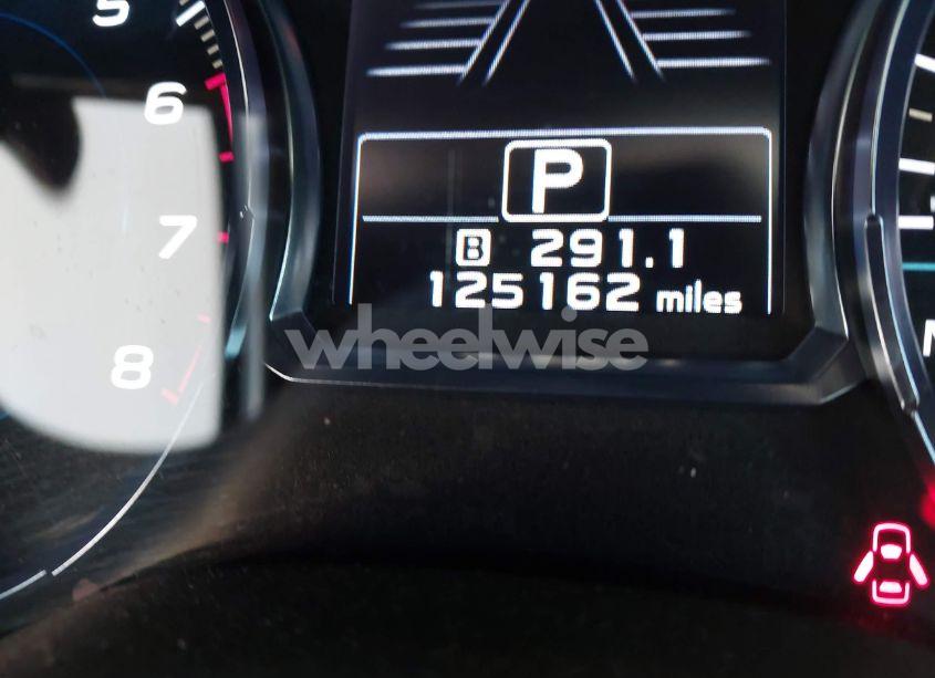 Photo 15 of 2018 Subaru Forester 2.5I PREMIUM (VIN JF2SJAGC0JH578082)