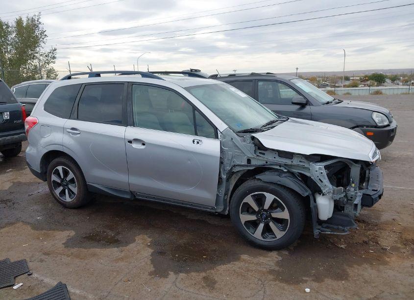 Photo 14 of 2014 Subaru Forester 2.5I PREMIUM (VIN JF2SJAGC1EH420727)