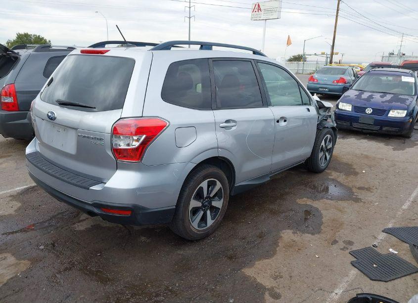 Photo 4 of 2014 Subaru Forester 2.5I PREMIUM (VIN JF2SJAGC1EH420727)