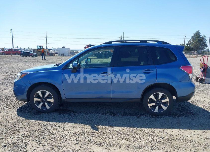 Photo 14 of 2017 Subaru Forester 2.5I PREMIUM (VIN JF2SJAGC1HH508858)