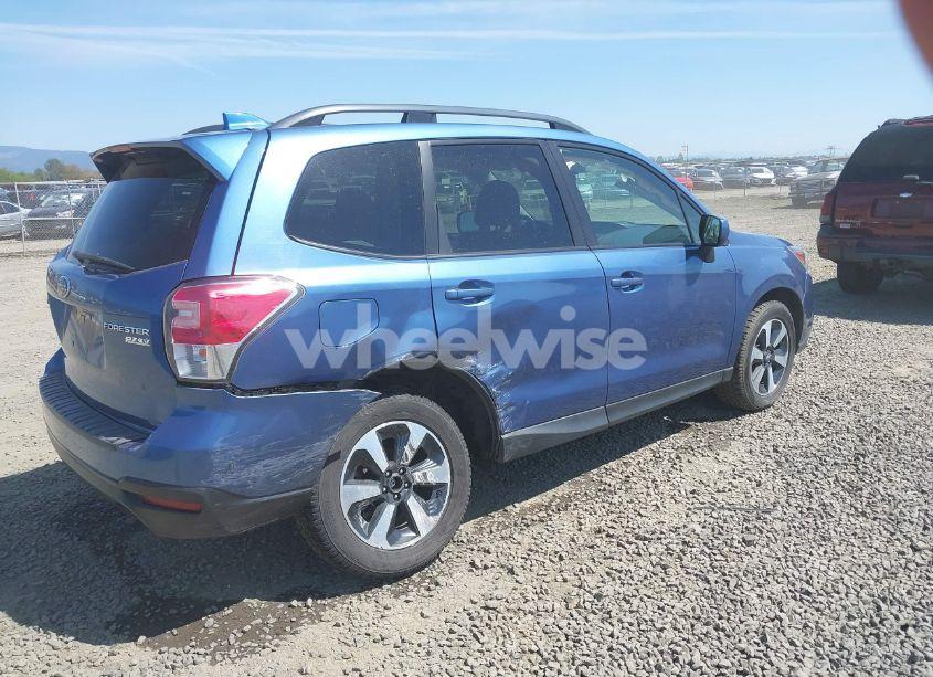 Photo 4 of 2017 Subaru Forester 2.5I PREMIUM (VIN JF2SJAGC1HH508858)