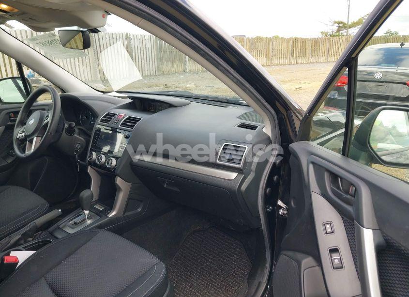 Photo 5 of 2018 Subaru Forester 2.5I PREMIUM (VIN JF2SJAGC1JH457450)