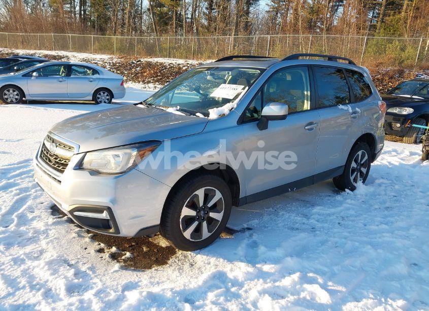 Photo 2 of 2018 Subaru Forester 2.5I PREMIUM (VIN JF2SJAGC1JH463460)