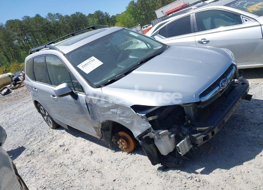 2018 Subaru Forester 2.5I PREMIUM (VIN JF2SJAGC1JH556284) main photo