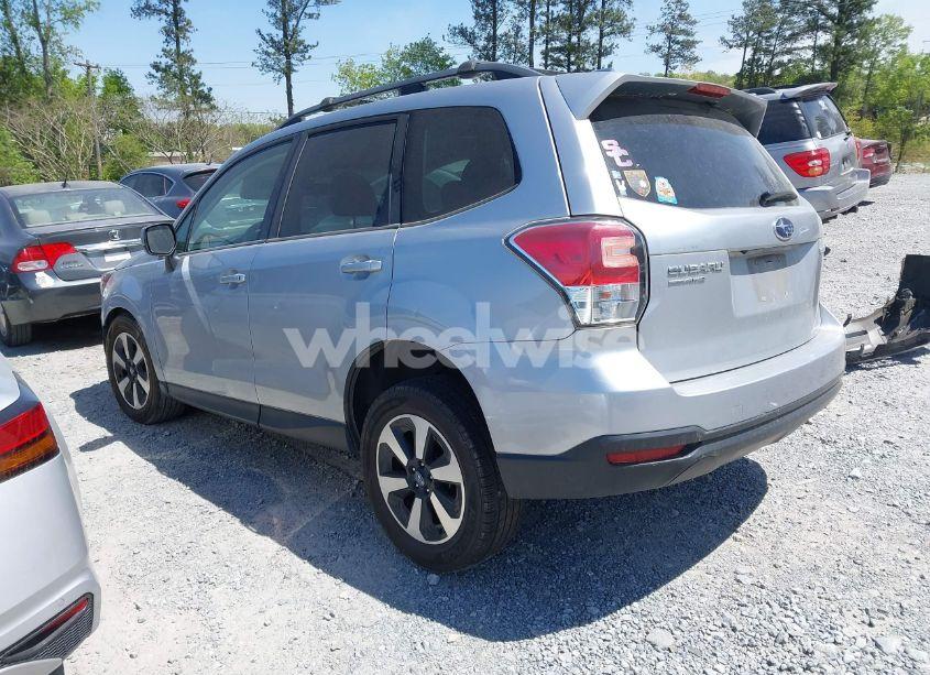 Photo 3 of 2018 Subaru Forester 2.5I PREMIUM (VIN JF2SJAGC1JH556284)