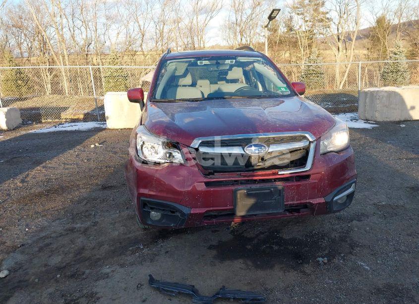 Photo 6 of 2018 Subaru Forester 2.5I PREMIUM (VIN JF2SJAGC1JH592895)